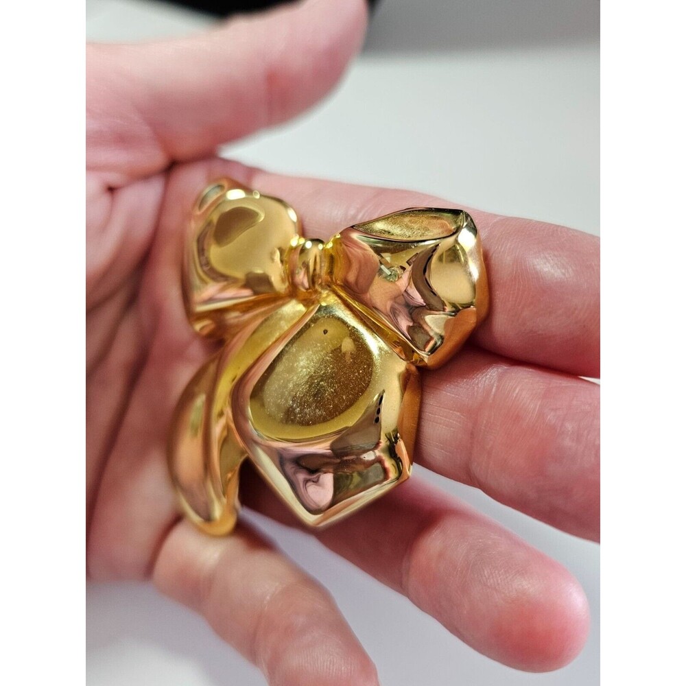 Danecraft gold tone chunky bow brooch